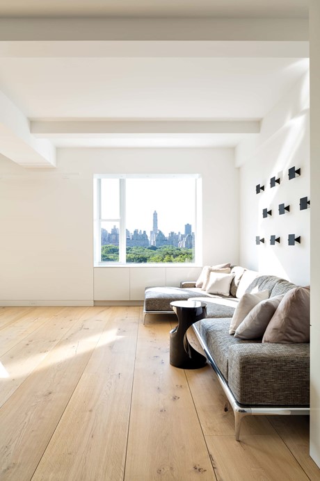 solid-oak-flooring_natural-oil_central-park_living-room_dinesen.jpg