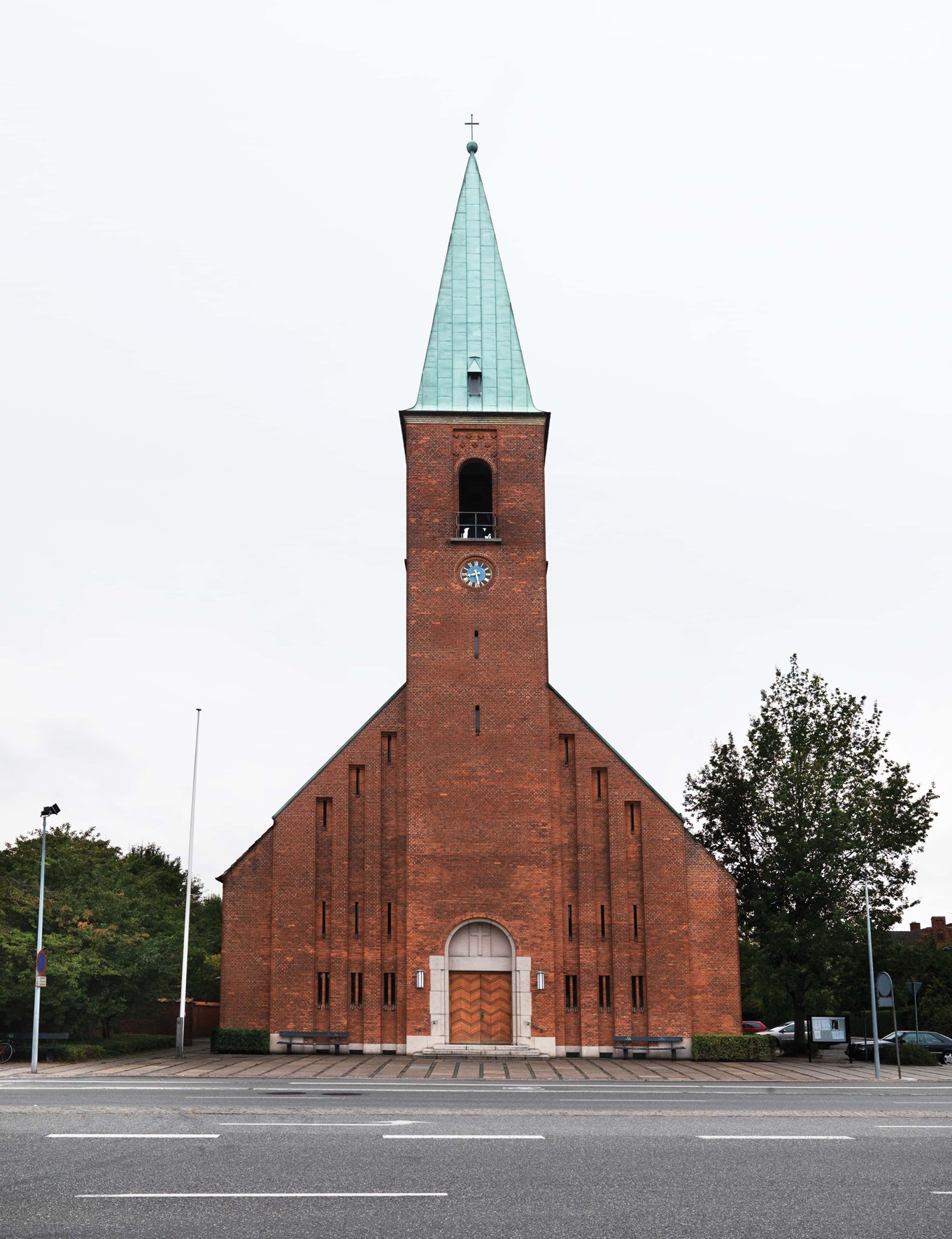 oak wood flooring hellerup church exterior dinesen.jpg