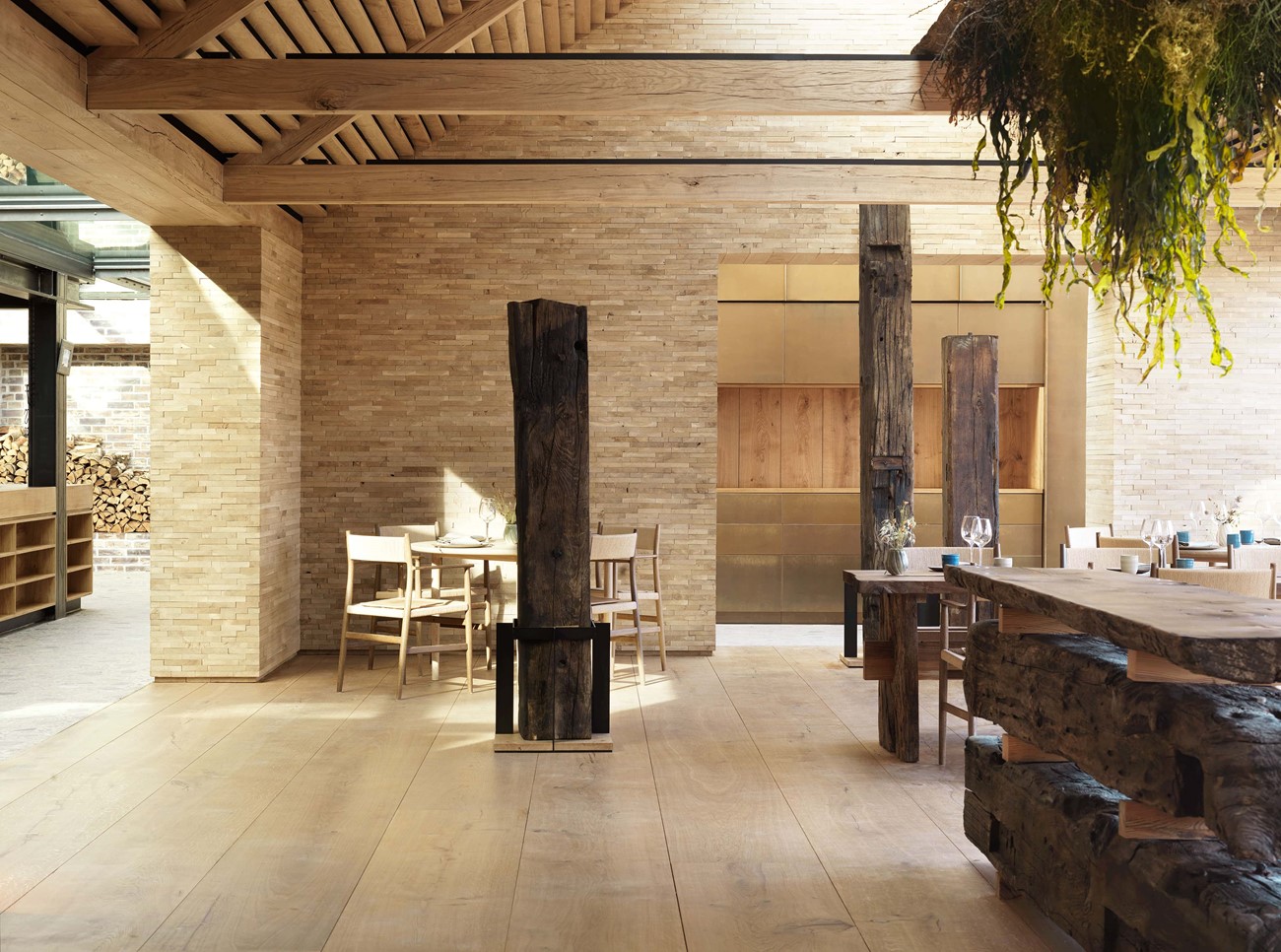 wide oak planks heartoak noma main dining studio david thulstrup dinesen.jpg