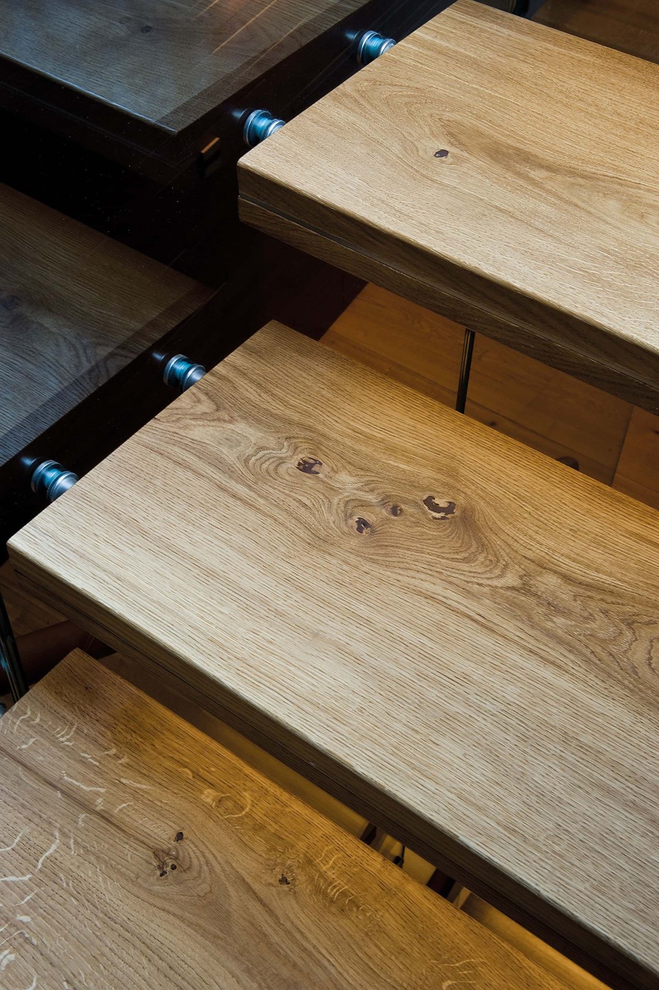 oak-hardwood-floors-heartoak_natural-oil_strib-residence_stair-treads_dinesen.jpg