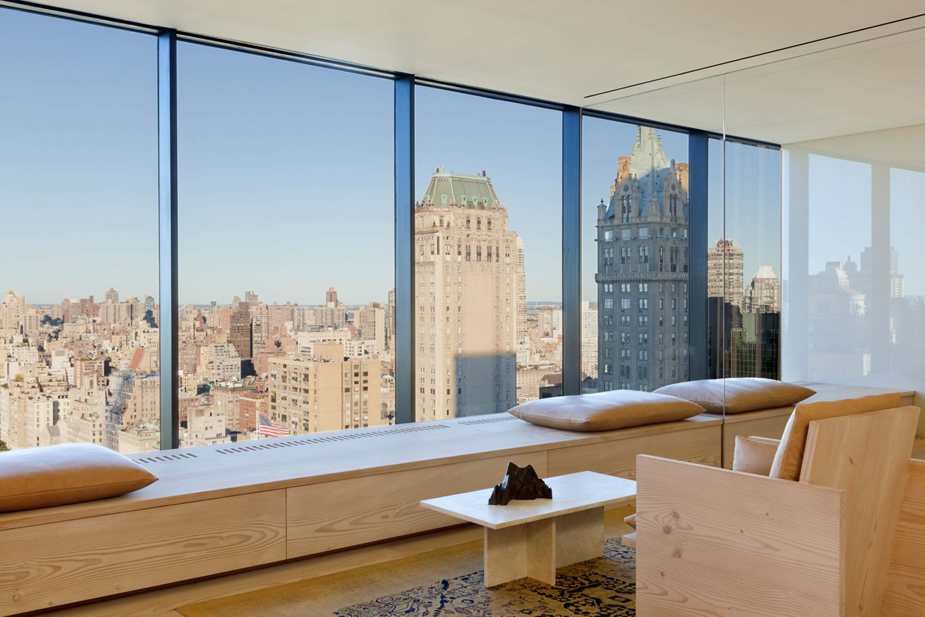 douglas-flooring_lye-and-white-soap_central-park-office_new-york-view_dinesen.jpg