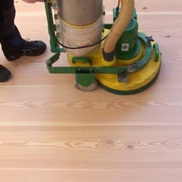 douglas_sanding.jpg