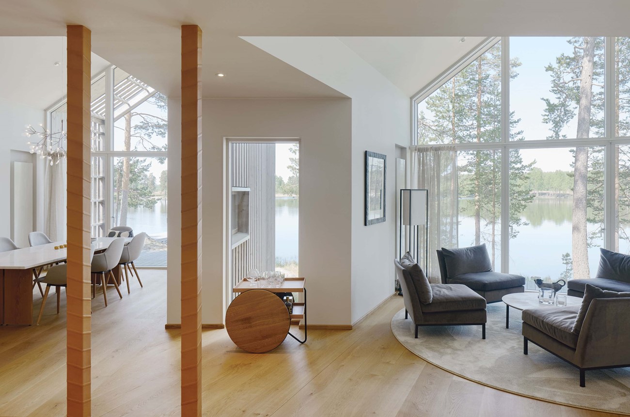 oak-flooring_natural-oil_villa-sunnano_living-room_dinesen.jpg