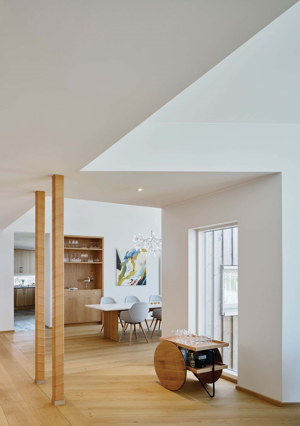 oak-flooring_natural-oil_villa-sunnano_solid-oak_dinesen.jpg