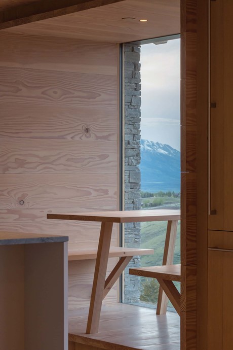 solid-douglas-floor-wall-cladding_jackson-hole_dinesen.jpg