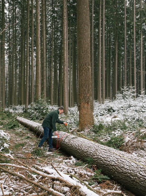 dinesen-wood-forester_john-pawson-chapel_unterliezheim-bayern.jpg