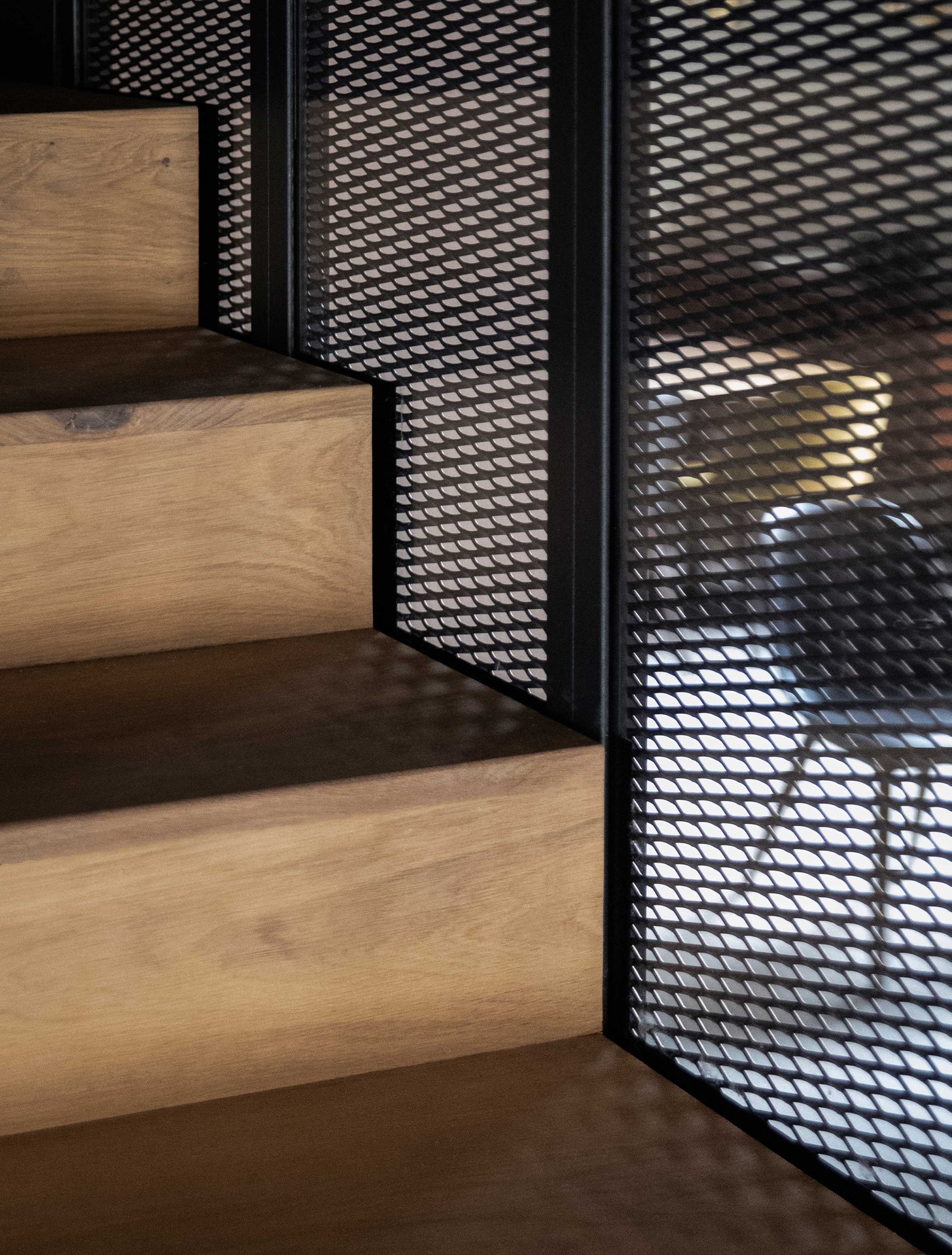 oak-planks_flooring-stair-treads_natural-oil_menu-the-audo_norm-architects_copehangen_dinesen.jpg