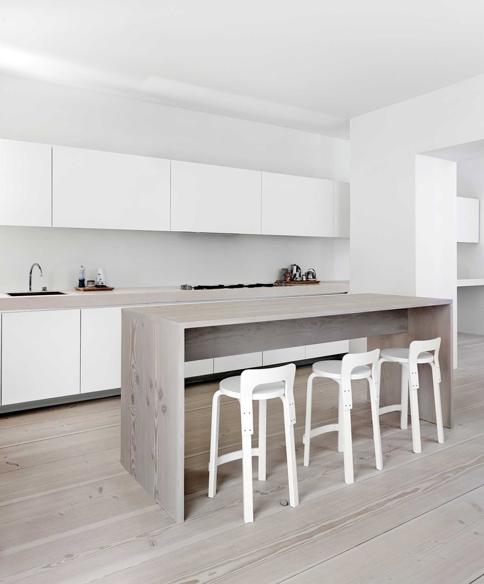 Douglas-floor-Dinesen-home-kitchen-plank-flooring-10.jpg (1)