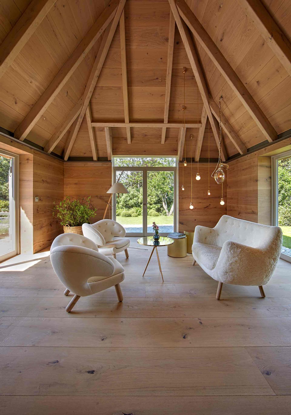 HeartOak-Holiday-Home-Sylt-Dinesen-Oak-flooring-01.jpg