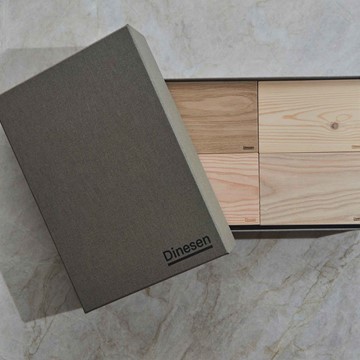 Dinesen-Sample-Box-1.jpg
