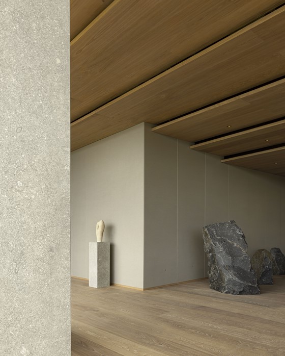 Layers Oak - 19x300 - ÄNG_dinesen_photographer_Jonas_Bjerre-Poulsen_19-min.jpg