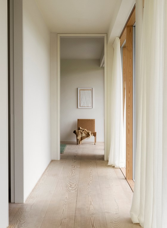 Douglas Natural – F35x300 – 2-5 m – LWS – Pavilion House – UK – Norm Architects – Photo Jonas Bjerre Poulsen - 23.jpg