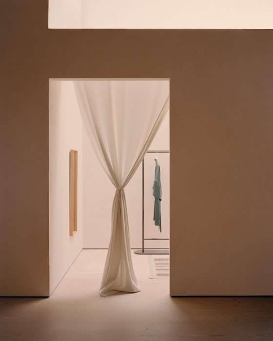 Douglas Classic – F28x350 – 5-7 m – LO and Bona special oil frost-white – Lonely Melrose – USA – Knight Associates – Photo Rory Gardiner – 07.jpg