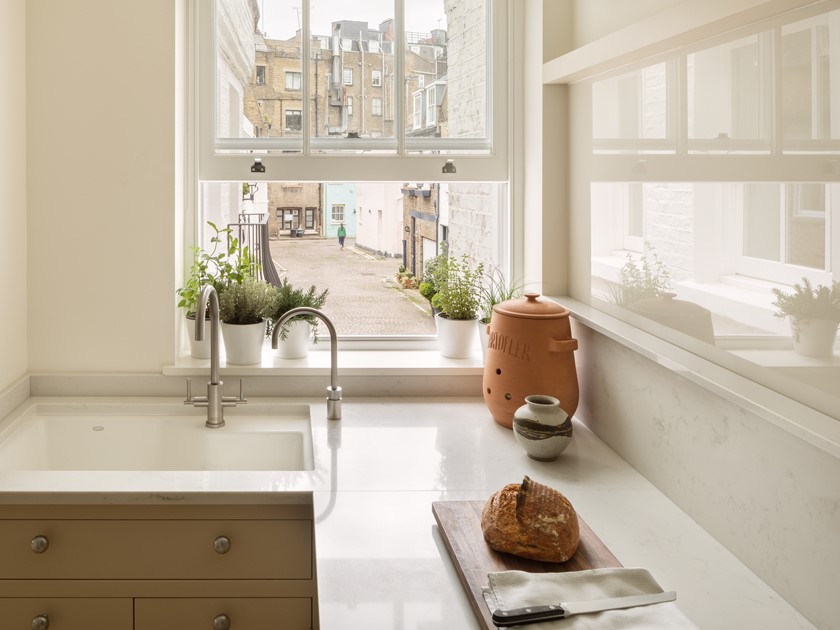 Douglas Natural - MW28x250-300-350 - LWS - Danish Mews House - UK - Neil Dusheiko Architects - Photographer Ståle Eriksen - NOT PR22.jpg