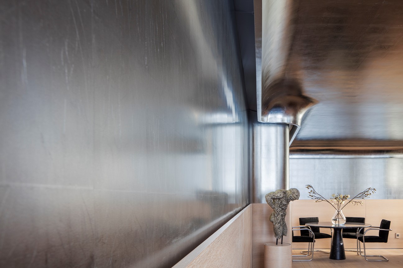 Oak Classic - CW 30x400, 450, 500 - 2-5 m - LO - Art Deco Residence – US – Ghiora Aharoni Design Studio, New York – Photo Aviad Bar-Ness – 011.jpg