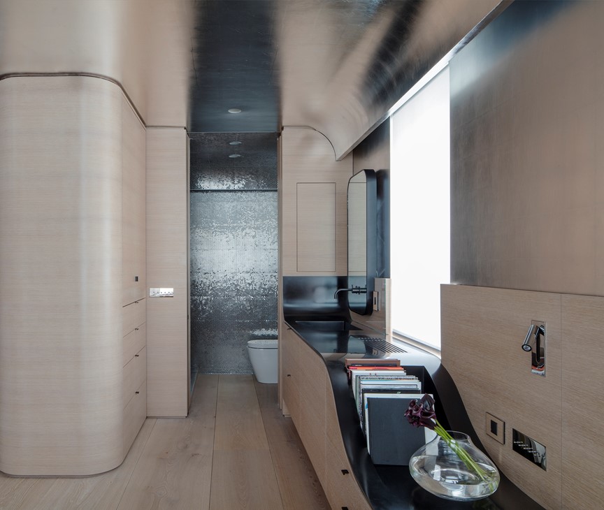 Oak Classic - CW 30x400, 450, 500 - 2-5 m - LO - Art Deco Residence – US – Ghiora Aharoni Design Studio, New York – Photo Aviad Bar-Ness – 012.jpg