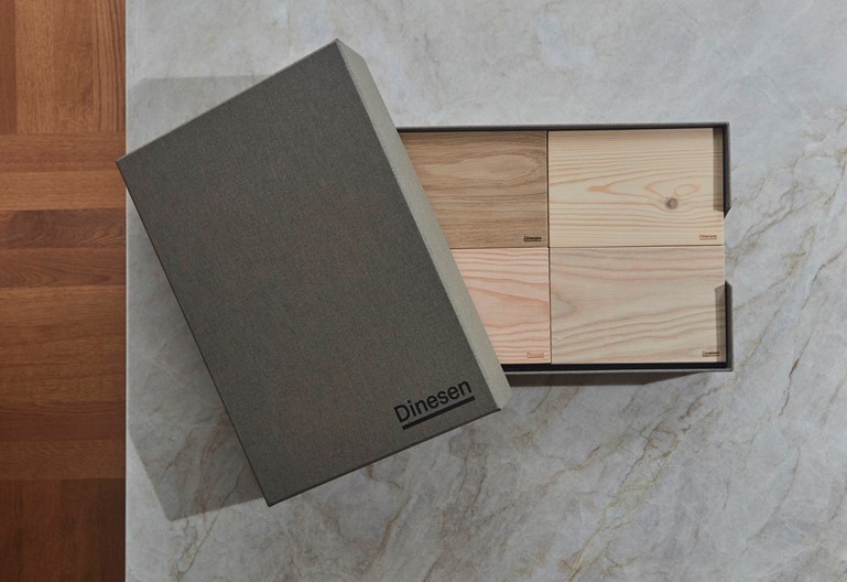 Dinesen Sample Box