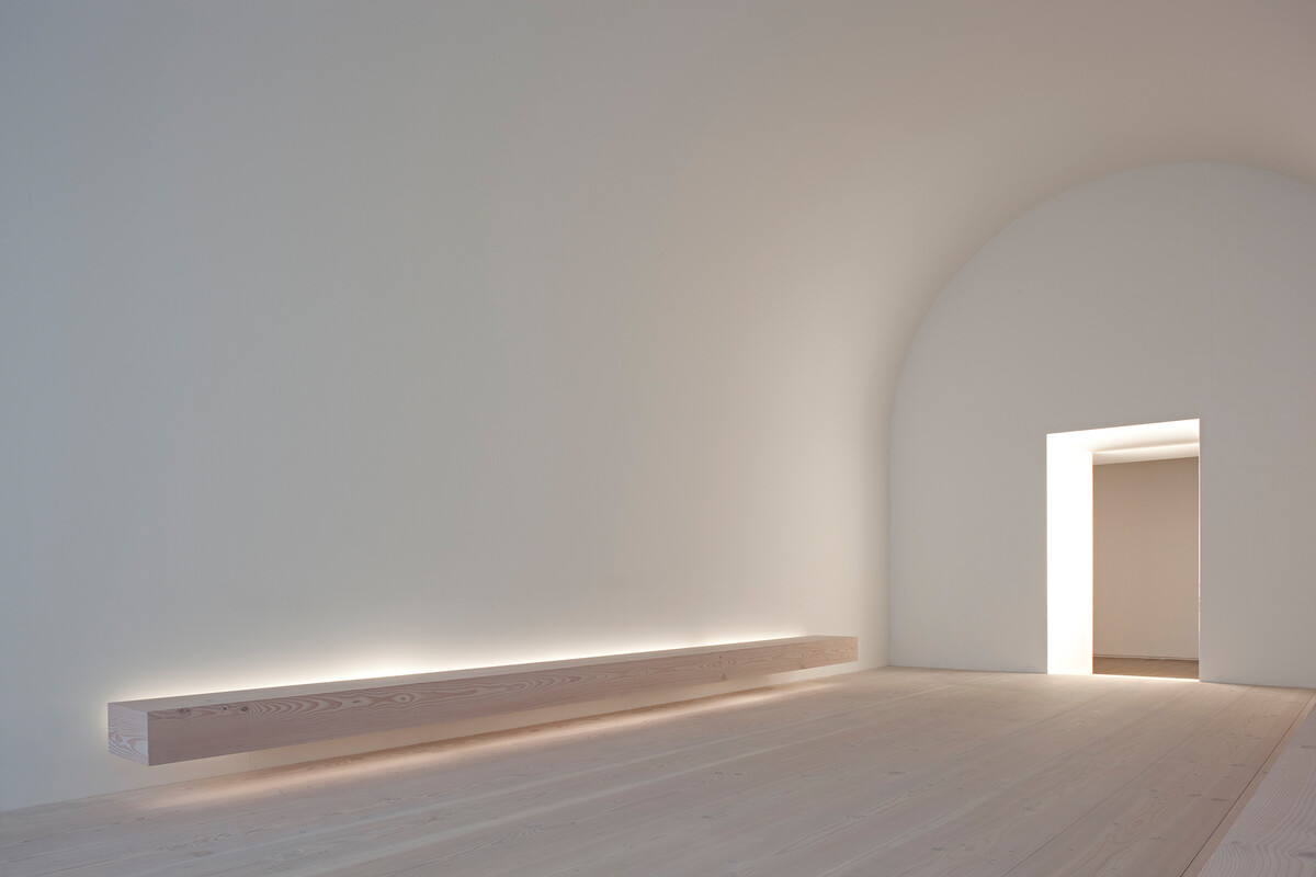 Douglas - 32 mm _ 400-450 _ 13 m _ LWS _ Plain space _ UK -Photographer - Gilbert McCarragher - PR2.jpg