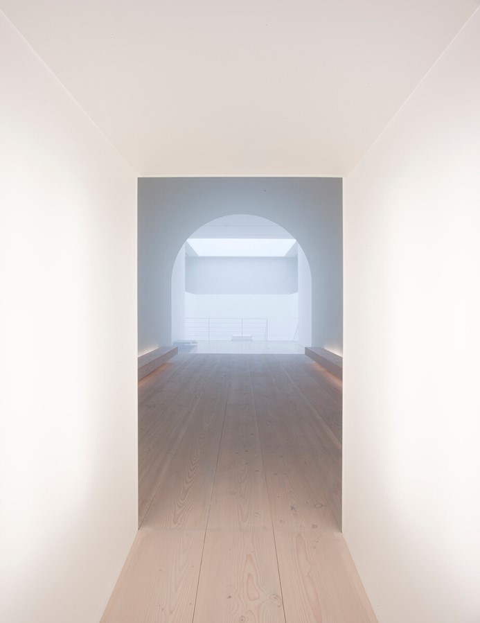 Douglas - 32 mm _ 400-450 _ 13 m _ LWS _ Plain space _ UK -Photographer - Gilbert McCarragher - PR3.jpg