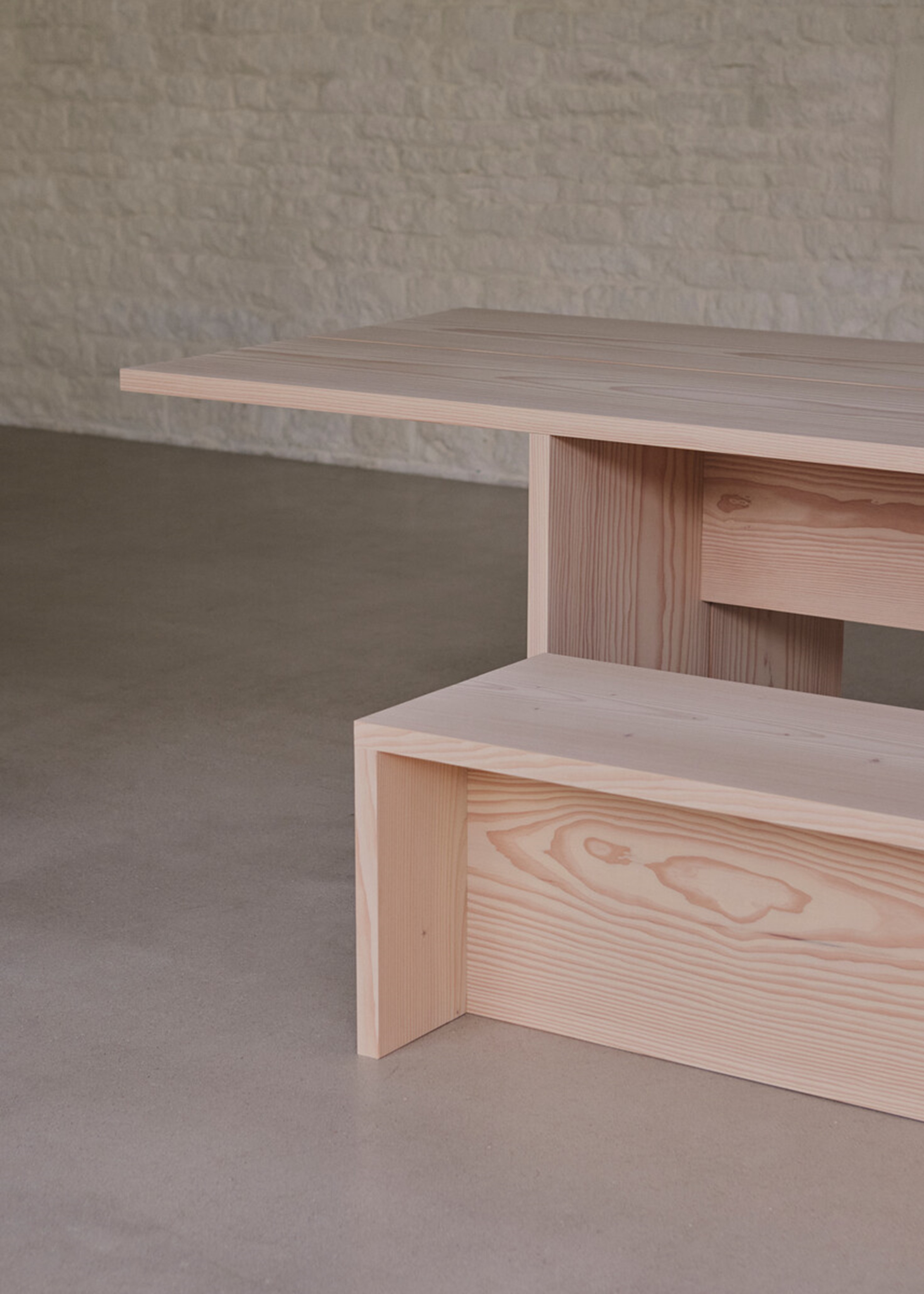 Dining - Douglas Classic -  Home Farm - UK - John Pawson - Photographer Claus Troelsgaard - John Pawson Furniture Collection - 08 - PR.jpg