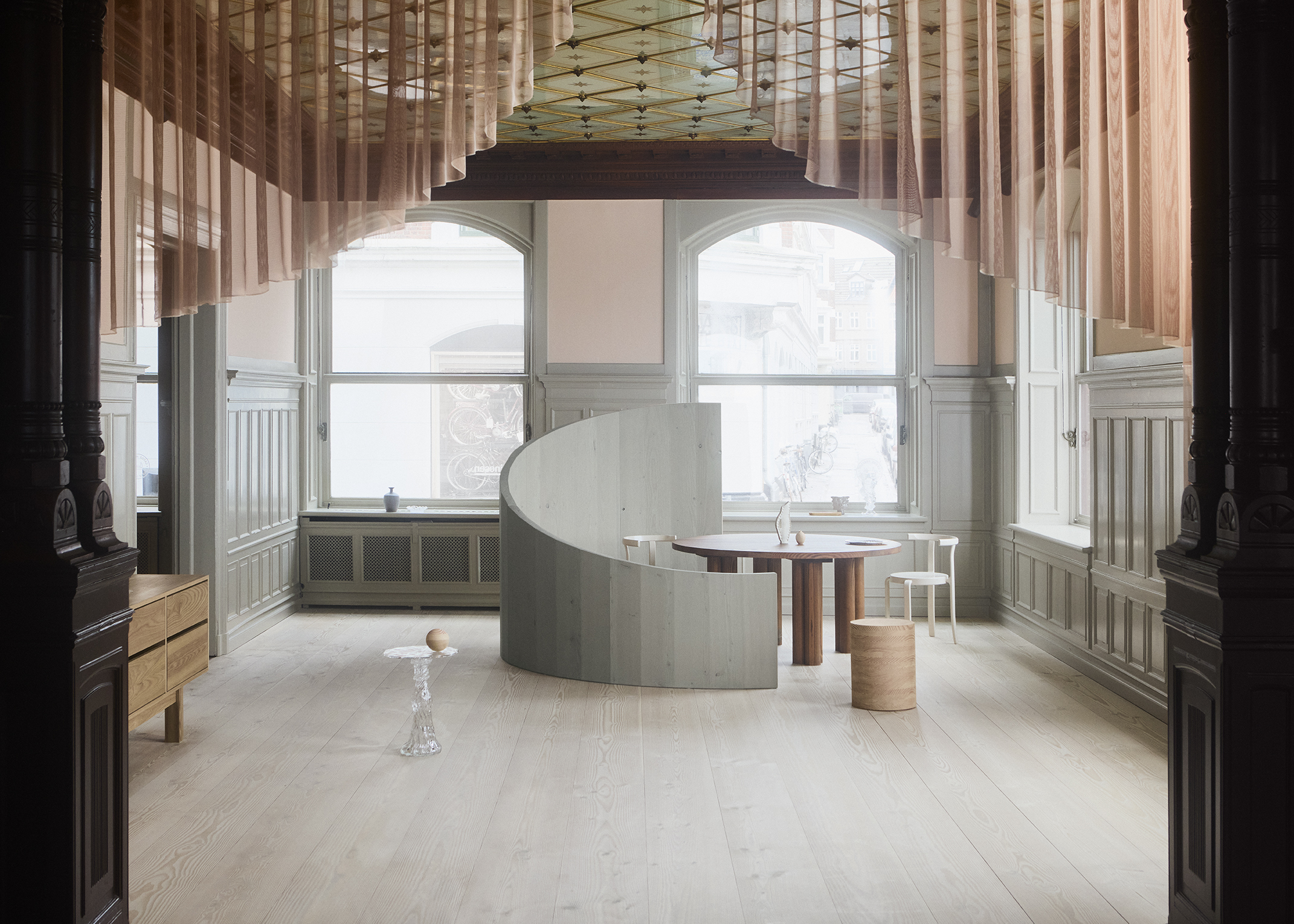 Douglas – Classic – 28x300 –2-5 mm – L - WS – NS – Mejlborg – DK - Djernes & Bell – Photographer Claus Troelsgaard – PR - 2.jpg