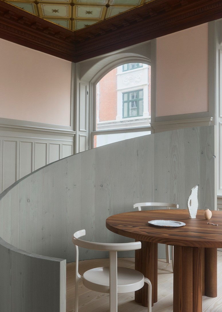 Douglas – Classic – 28x300 –2-5 mm – L - WS – NS – Mejlborg – DK - Djernes & Bell – Photographer Claus Troelsgaard – PR - 4.jpg