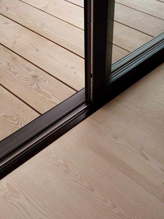 Douglas Natural - 28x300 - 2-5 m - LWS - Villa Husvikveien - NO - Skapa - Photo Einar Aslaksen - NOT PR -28.jpeg (1)